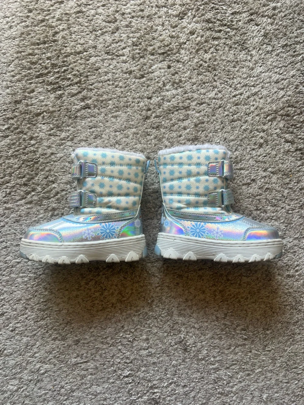 Frozen Toddler Girl Snow Boots Size 9